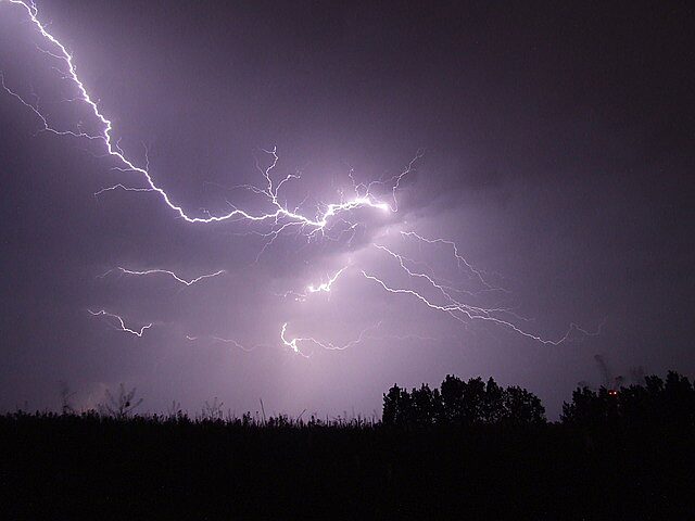 Thunderstorm asthma